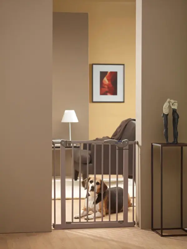 Savic – Barri&egrave;re de Porte Dog Barrier Door pour Chien – 75cm Offre Exclusive