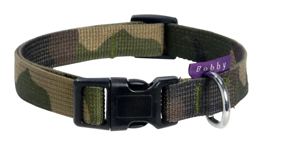 Bobby – Collier Camouflage Kaki pour Chiens Commander Maintenant