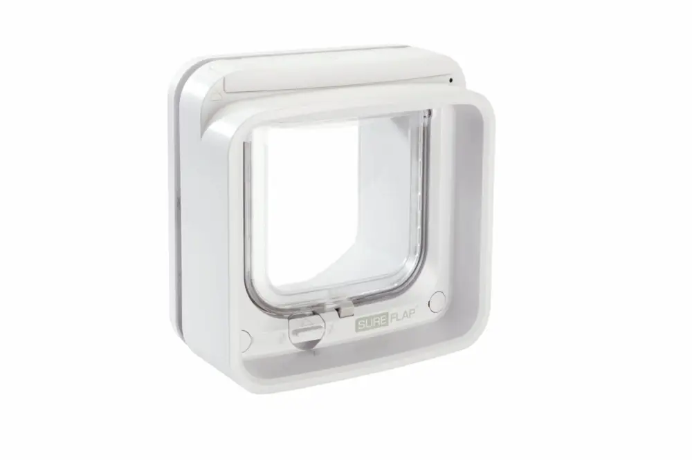 Sure PetCare - Chatière SureFlap à puce Électronique Connect pour Chat - Blanc Soldes