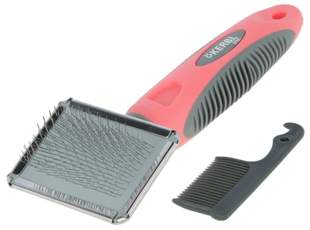 Quantité Limitée Kerbl – Carde douce corail/gris pour chats – 16x6cm