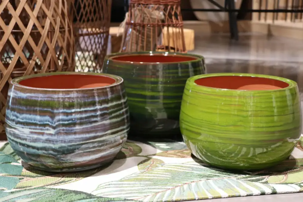 Nouvel Arrivage Pot en terre cuite émaillée vert Forêt Les Poteries d’Albi Le Liseré – Ø 25 x H 19 cm